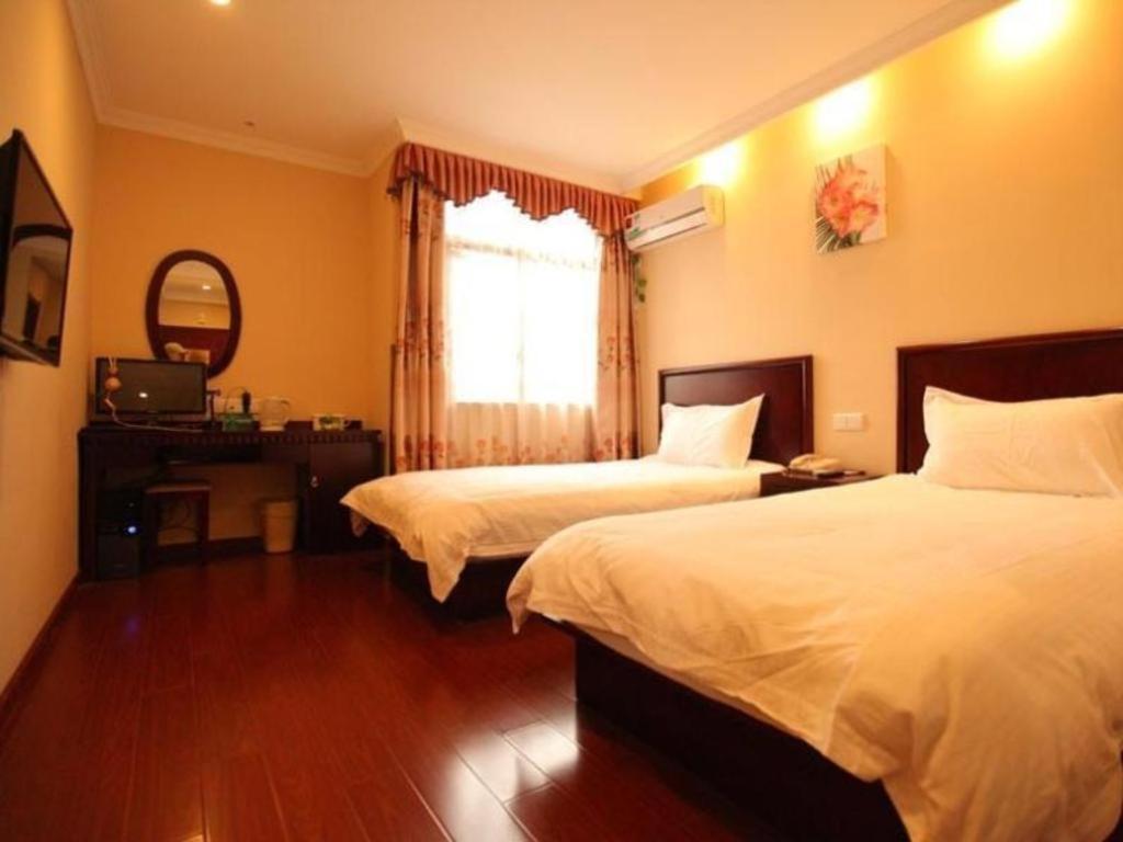 Greentree Inn Suzhou Wujiang Zhenze Town Zhennan Road Express Hotel Exterior photo
