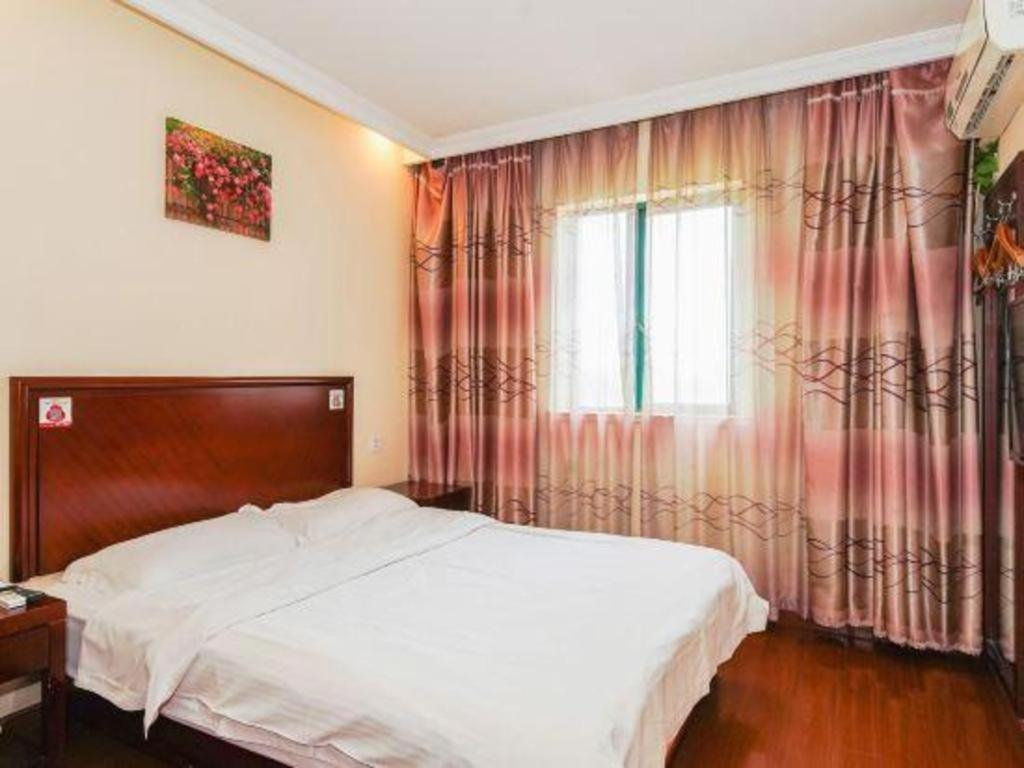 Greentree Inn Suzhou Wujiang Zhenze Town Zhennan Road Express Hotel Exterior photo