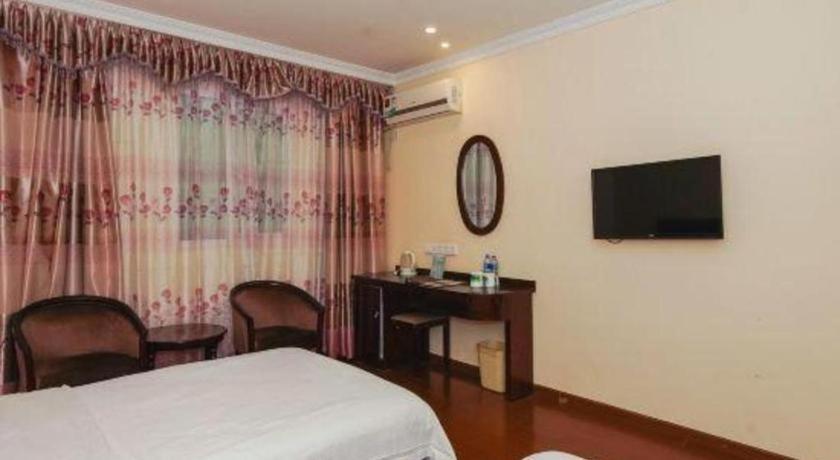 Greentree Inn Suzhou Wujiang Zhenze Town Zhennan Road Express Hotel Exterior photo